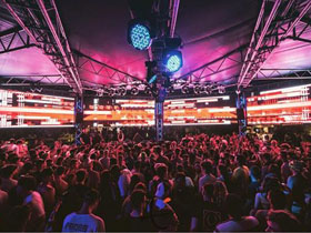 Chipshow C-Lite P3.91 Stage Rental LED Display-Projekt in Italien
