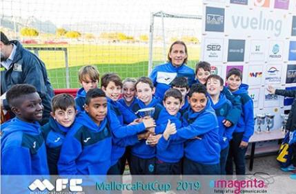 c-fit outdoor hd led-display für mallorca futcup fand 2019 in spanien statt