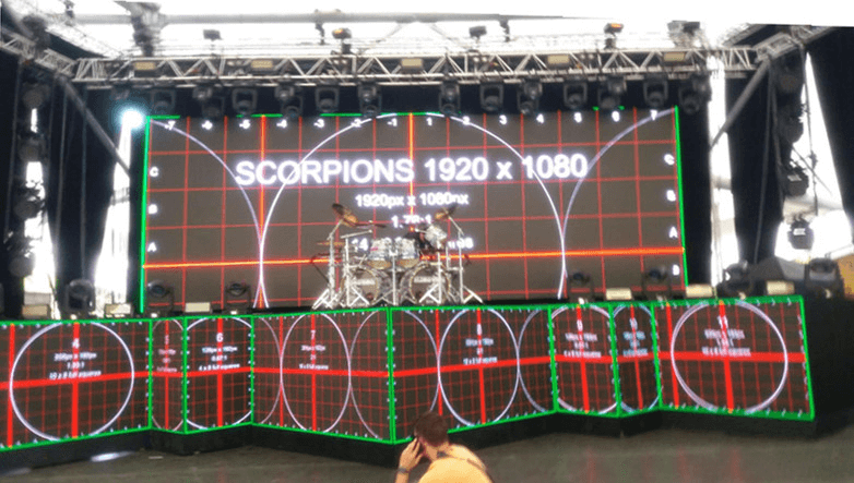 Feierlich für den französischen Nationaltag mit C-Lite-D Serie